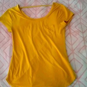 A short sleeved shirt